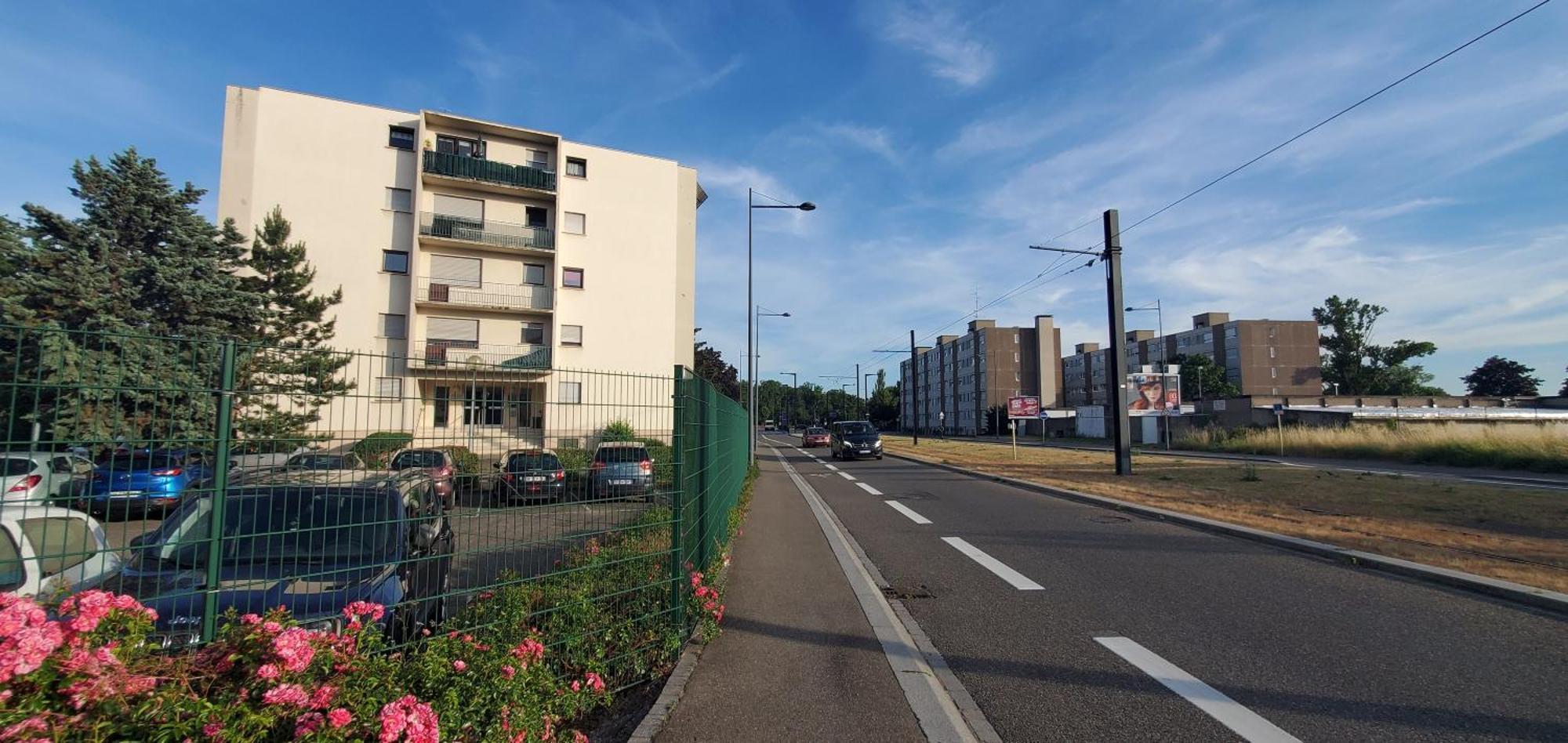 Studio Rdc Calme Avec Parking Ferme Pres Autoroute Et Tram C 뮐루즈 외부 사진